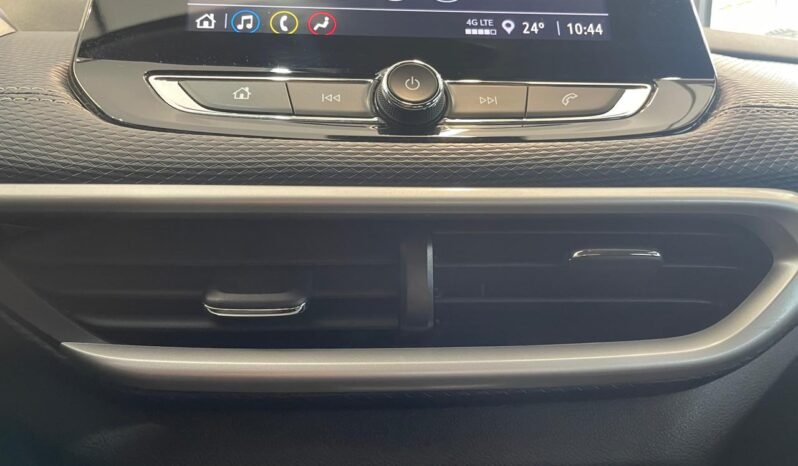 Chevrolet TRACKER Premie 2025 completo