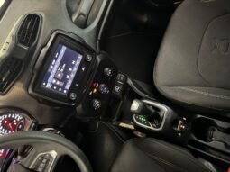 Jeep Renegade Sport T270 2024 completo