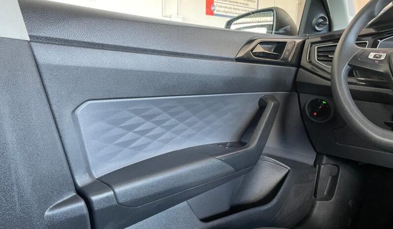 VolksWagen Polo Track 2025 completo