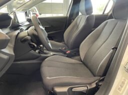 Peugeot 208 Allure 2025 completo