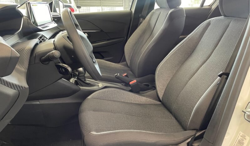 Peugeot 208 Allure 2025 completo