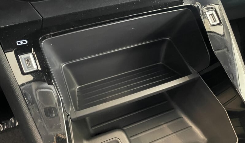 Peugeot 208 Allure 2025 completo