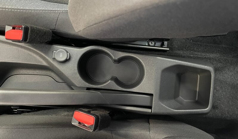 Peugeot 208 Allure 2025 completo