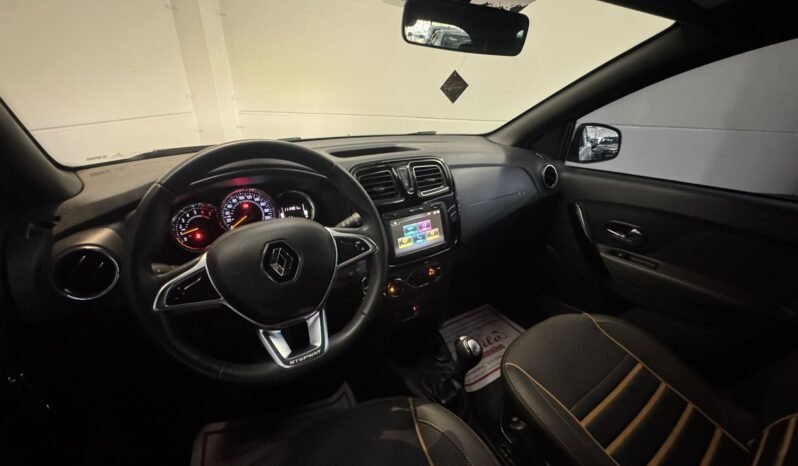 Renault STEPWAY Intense Flex 2020 completo