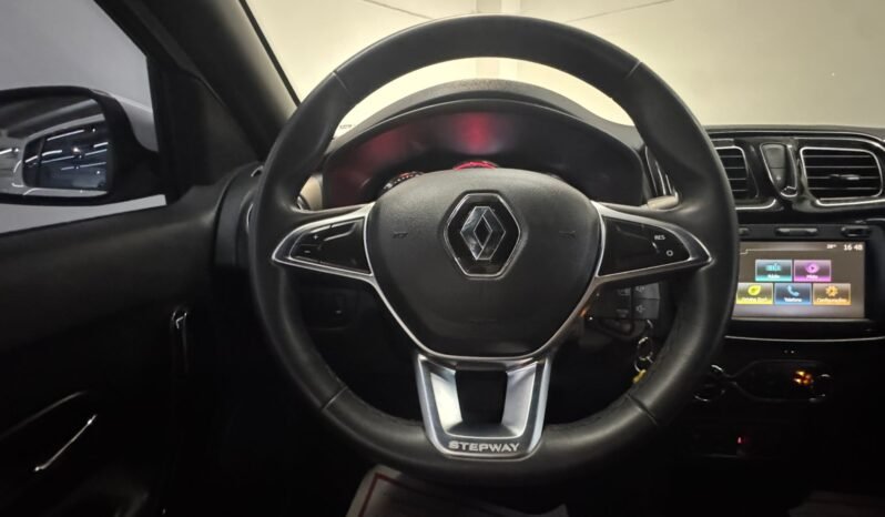 Renault STEPWAY Intense Flex 2020 completo