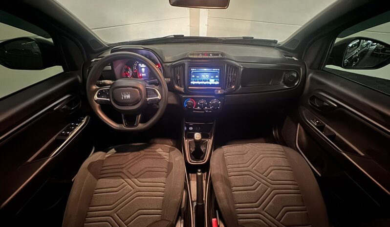 Fiat Strada Freedom 2025 completo
