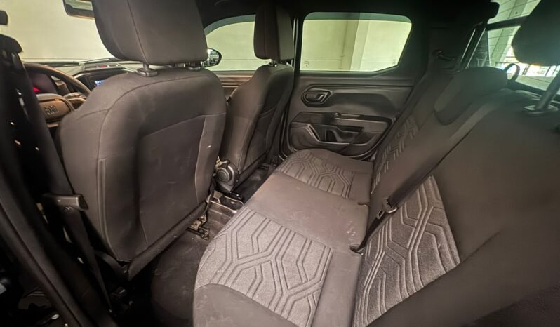 Fiat Strada Freedom 2025 completo