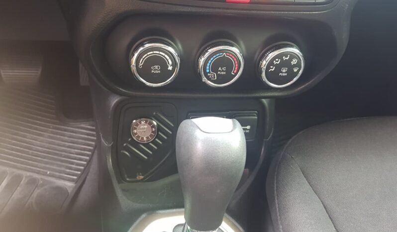 Jeep Renegade Sport 2017 completo