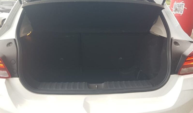 Chevrolet ONIX HATCH LT 2023 completo