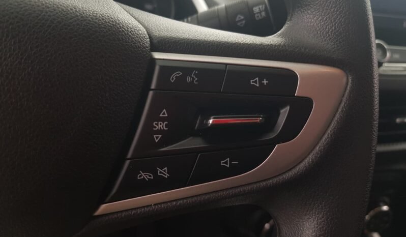 Chevrolet ONIX HATCH LT 2023 completo