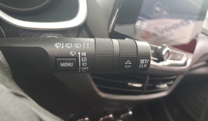 Chevrolet ONIX HATCH LT 2023 completo