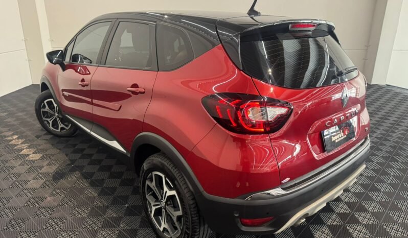 Renault CAPTUR Iconic 2022 completo