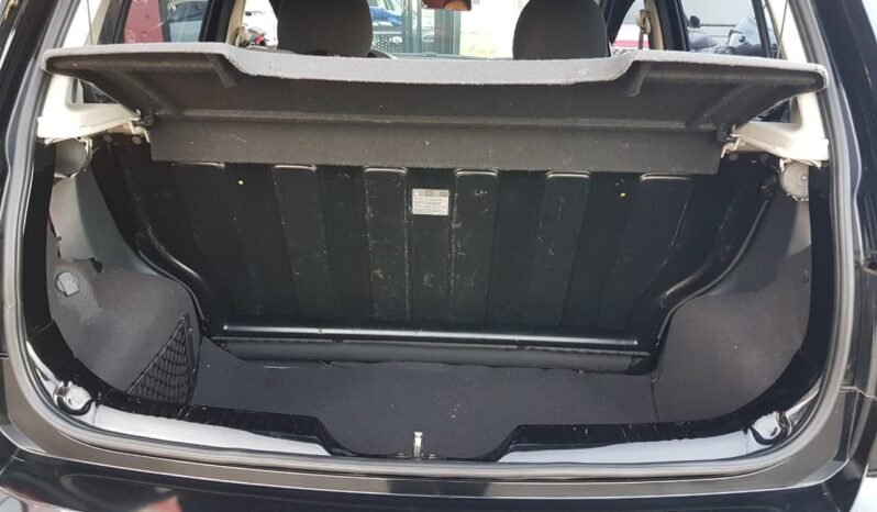 VolksWagen Fox Comfortline 2018 completo