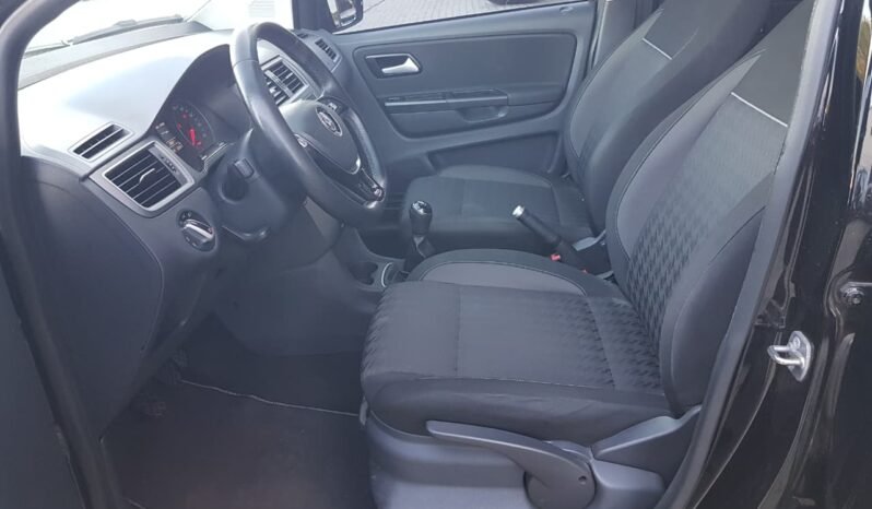 VolksWagen Fox Comfortline 2018 completo