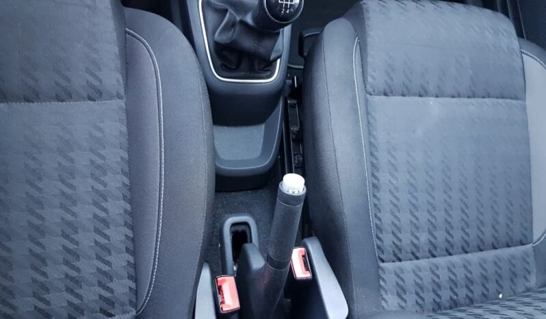 VolksWagen Fox Comfortline 2018 completo