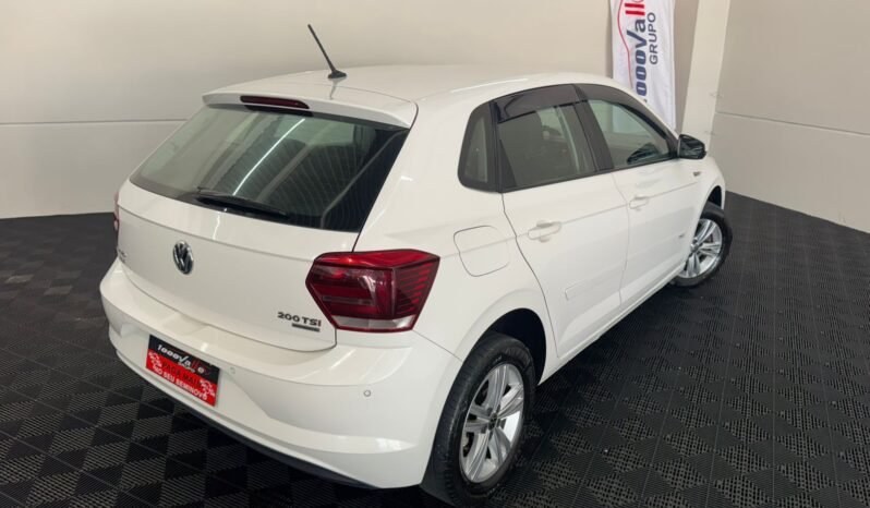 VolksWagen Polo Comfort. 2018 completo