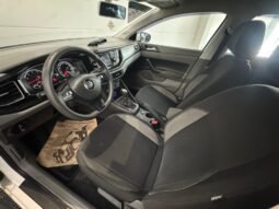 VolksWagen Polo Comfort. 2018 completo