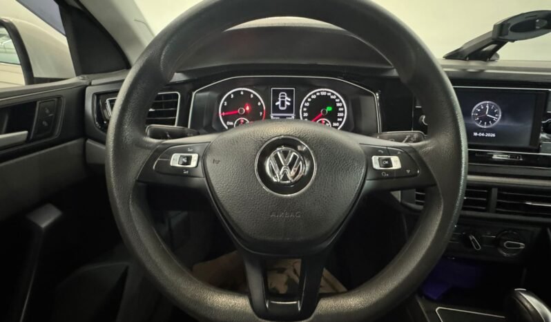 VolksWagen Polo Comfort. 2018 completo