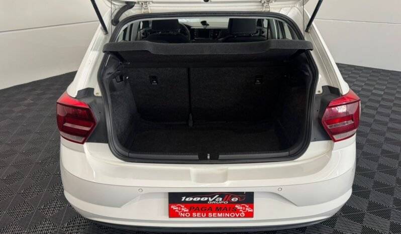 VolksWagen Polo Comfort. 2018 completo