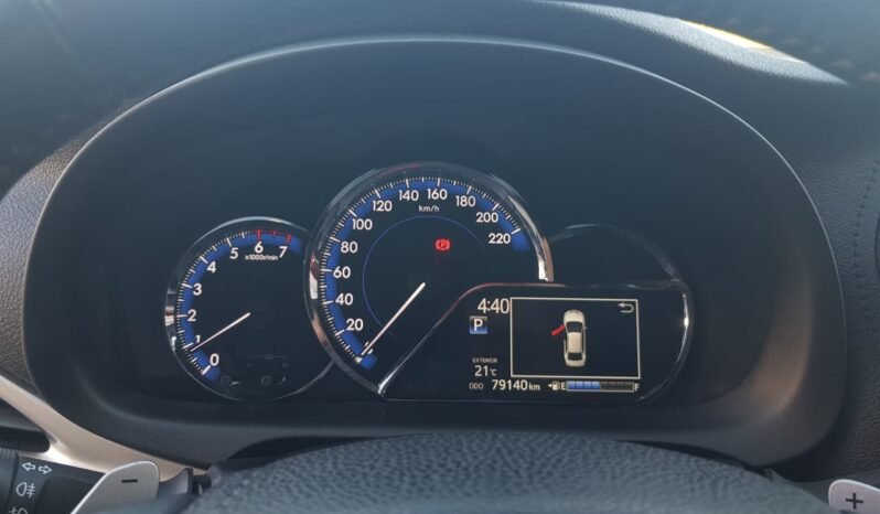 Toyota YARIS XLS Sedan 2020 completo