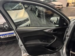 Fiat ARGO DRIVE  2025 completo