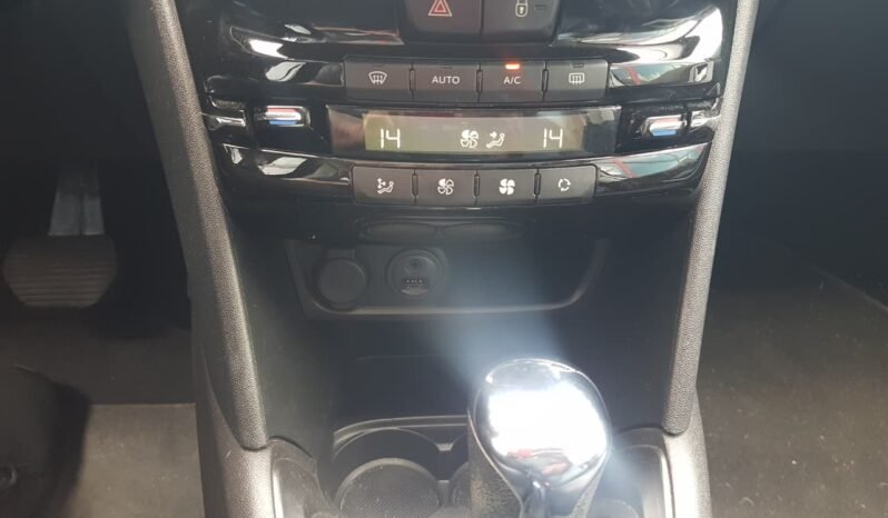 Peugeot 208 Allure 2016 completo
