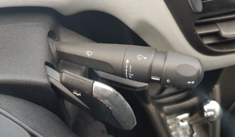 Peugeot 208 Allure 2016 completo