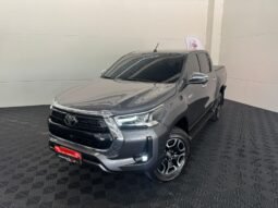 Toyota Hilux SRX 2025