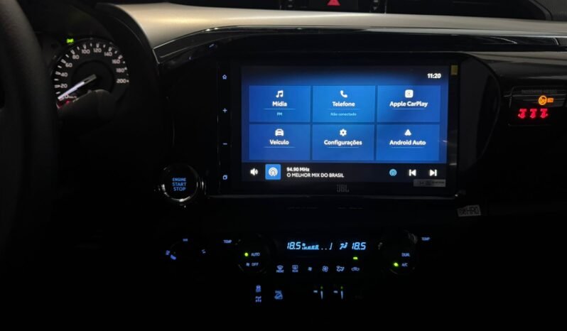 Toyota Hilux SRX 2025 completo