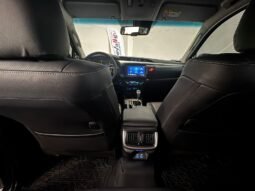 Toyota Hilux SRX 2025 completo