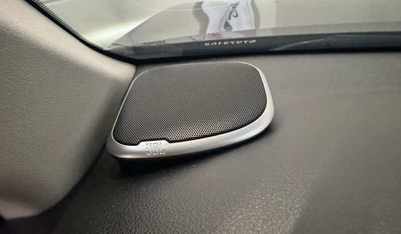 Toyota Hilux SRX 2025 completo