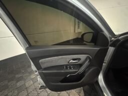 Renault DUSTER Iconic 2022 completo