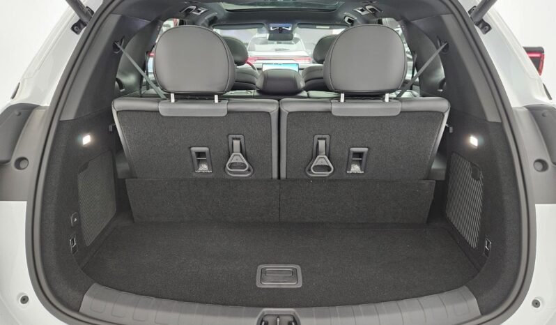 BYD Atto 8 2027 completo