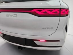 BYD Atto 8 2027 completo