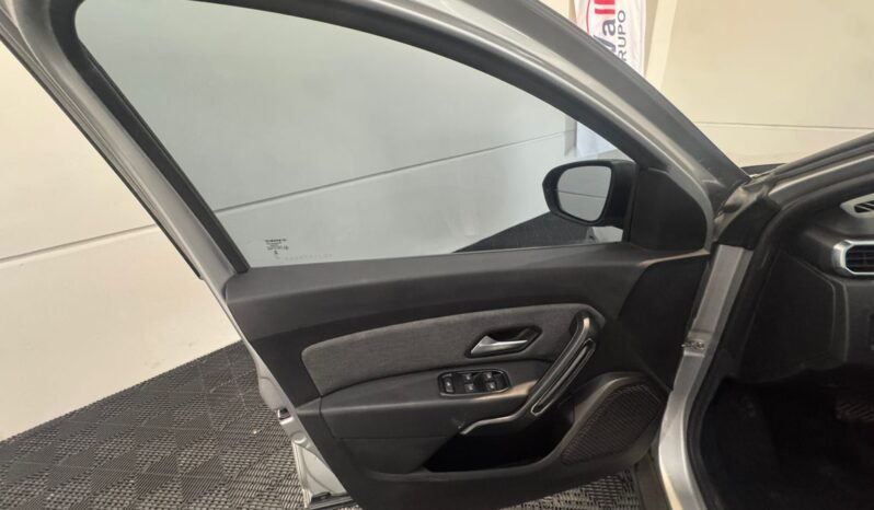 Renault DUSTER Intense Plus 2025 completo