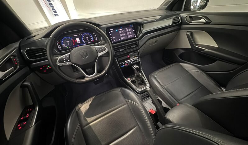 VolksWagen T-Cross Hig. 250 TSI 2023 completo