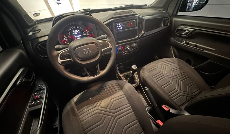 Fiat Strada Freedom 2025 completo
