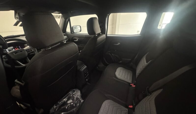 Jeep Renegade Altitude T270 2027 completo