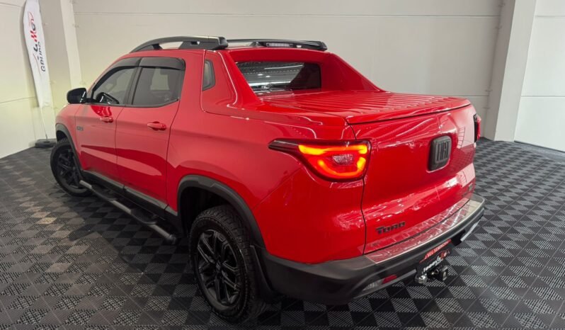 Fiat Toro Ultra 2022 completo