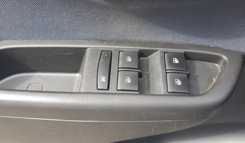 Chevrolet ONIX HATCH ACTIV 2019 completo