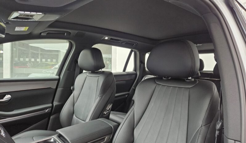 BYD Atto 8 2027 completo