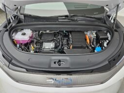 BYD Atto 8 2027 completo