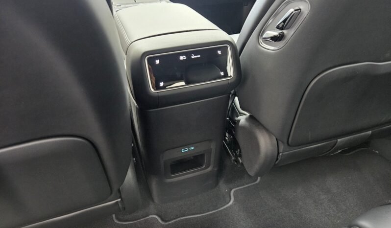 BYD Atto 8 2027 completo