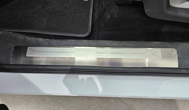 BYD Atto 8 2027 completo