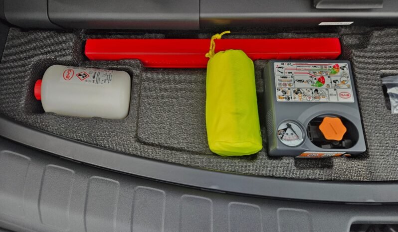 BYD Atto 8 2027 completo