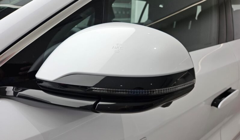 BYD Atto 8 2027 completo