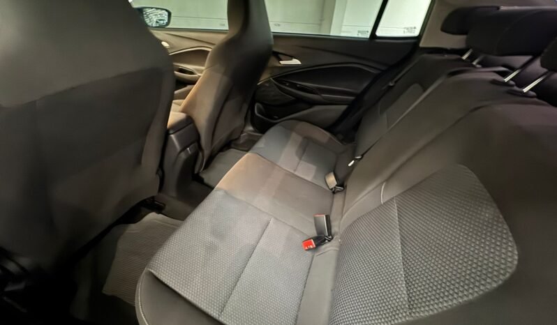 Chevrolet ONIX SEDAN Plus 2025 completo