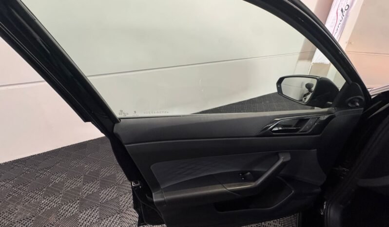 VolksWagen Polo Track 2025 completo
