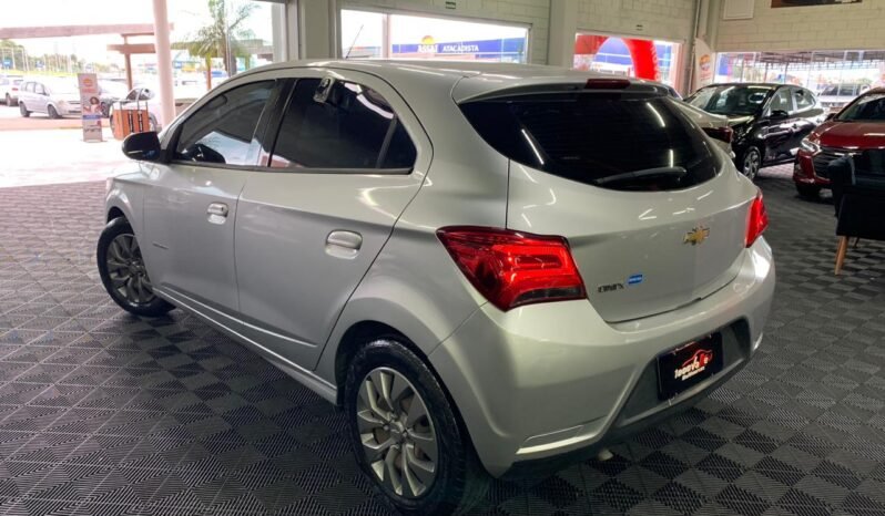 Chevrolet ONIX HATCH ADVANTAGE 2018 completo
