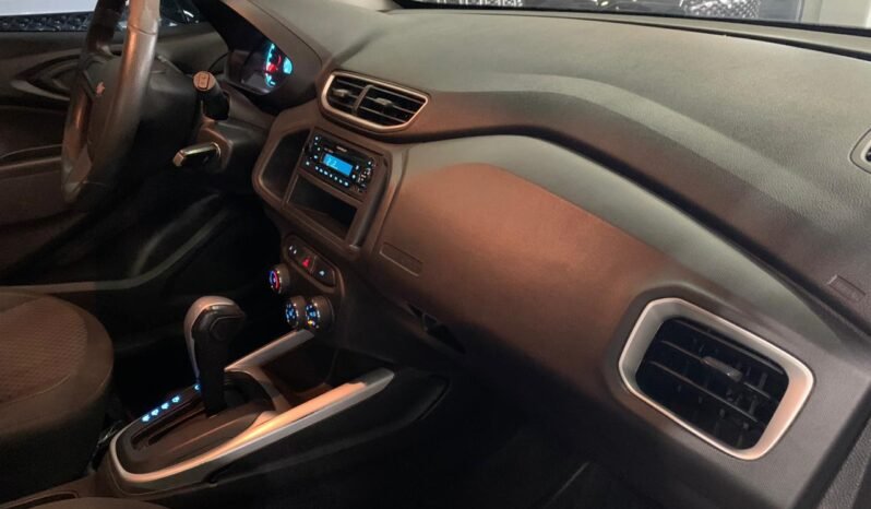 Chevrolet ONIX HATCH ADVANTAGE 2018 completo